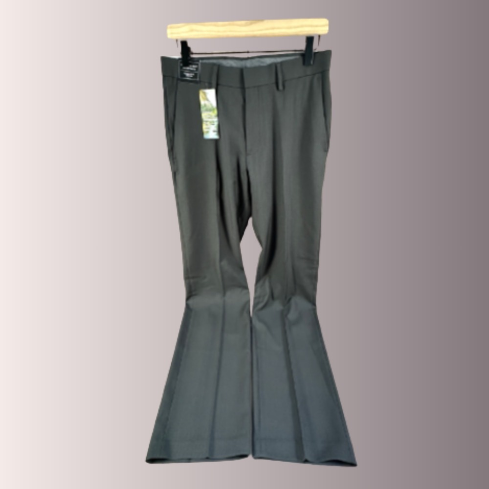 Haggar® Men Premium Comfort Gray Pants No-Iron Stretch Classic Fit 30 x 32 NWT